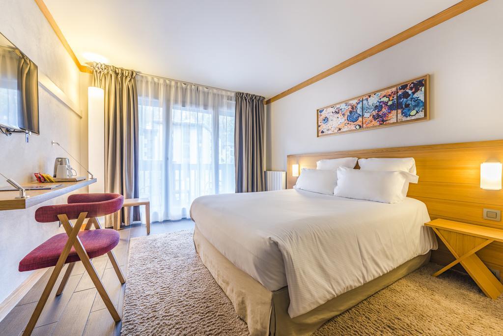 Hotel Le Morgane Шамони Экстерьер фото